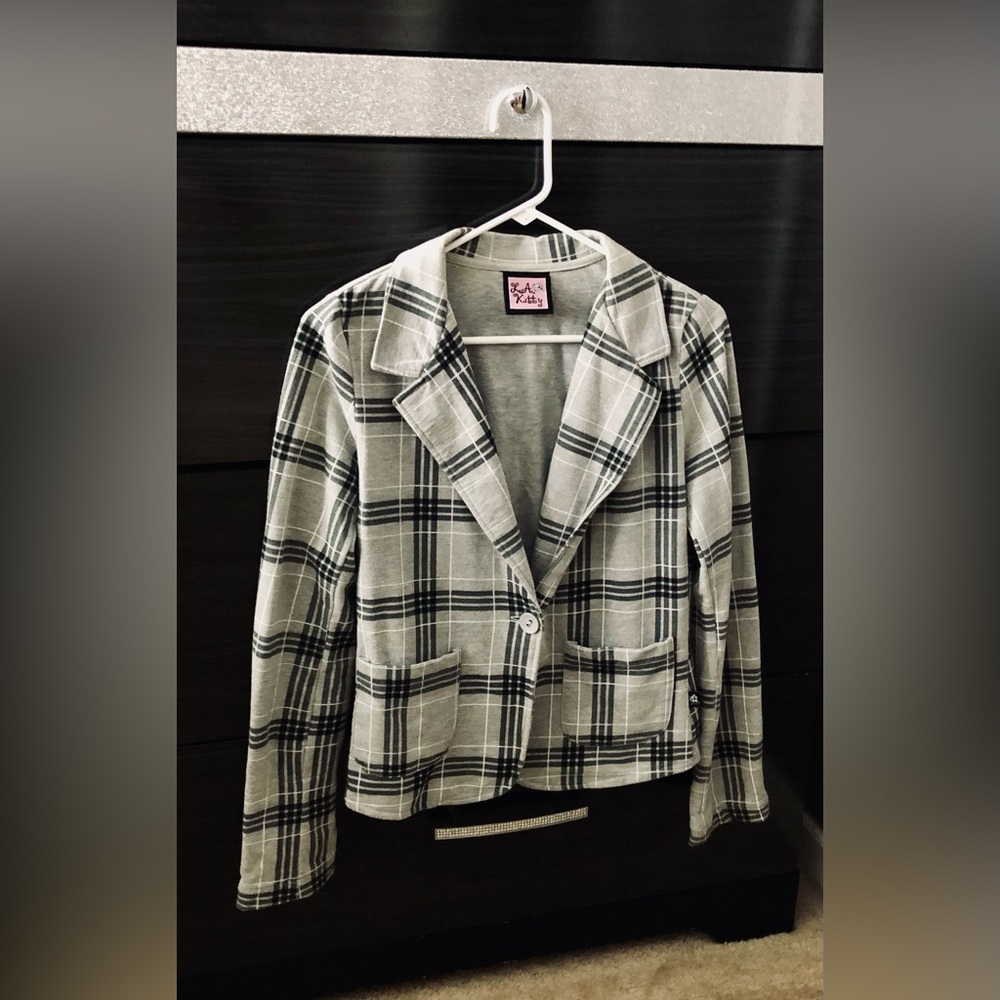 Cropped Plaid Blazer